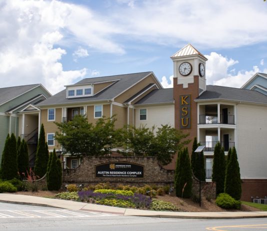 Cobb’s Single-Family Dwelling Ordinance facing potential revisions entrance to multi-level dorms on college campus