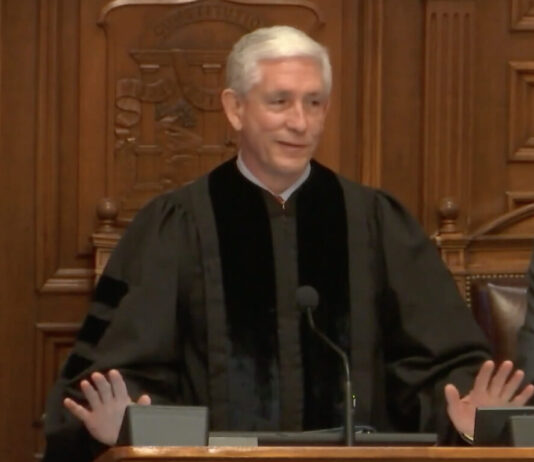 Georgia’s chief justice to step down from Supreme Court white man in black gown with short white hair.