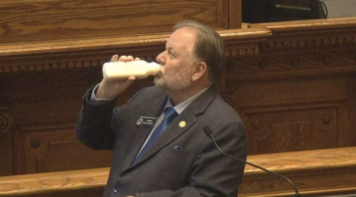 Georgia dairy farmers can sell unpasteurized milk starting next year