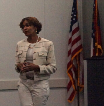 Cobb County Solicitor General hosts a town hall meeting Cobb County solicitor general Makia Metzger speaks to constituents on Saturday, June 28 at Switzer Library in Marietta, Georgia. (Juliane Balog/Fresh Take Georgia)